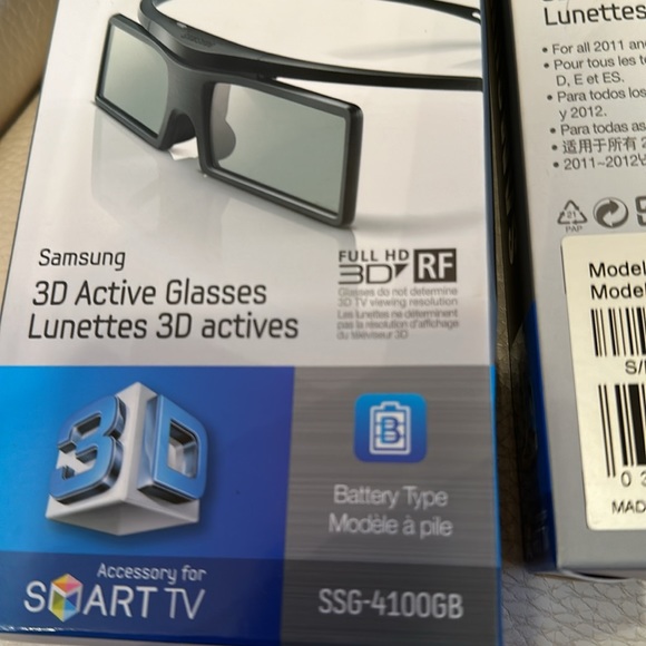 Samsung 3D Active Glasses SSG-4100GB NWT in sealed box x 2 - Picture 6 of 6
